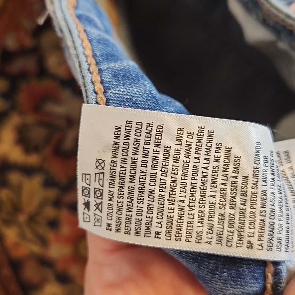 American Eagle Distressed Flare Jeans 8 Long - Picture 6 of 11